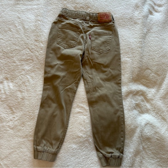 🌟3/$20🌟 Levi"s JOGGER size 7, boys. - Picture 2 of 6